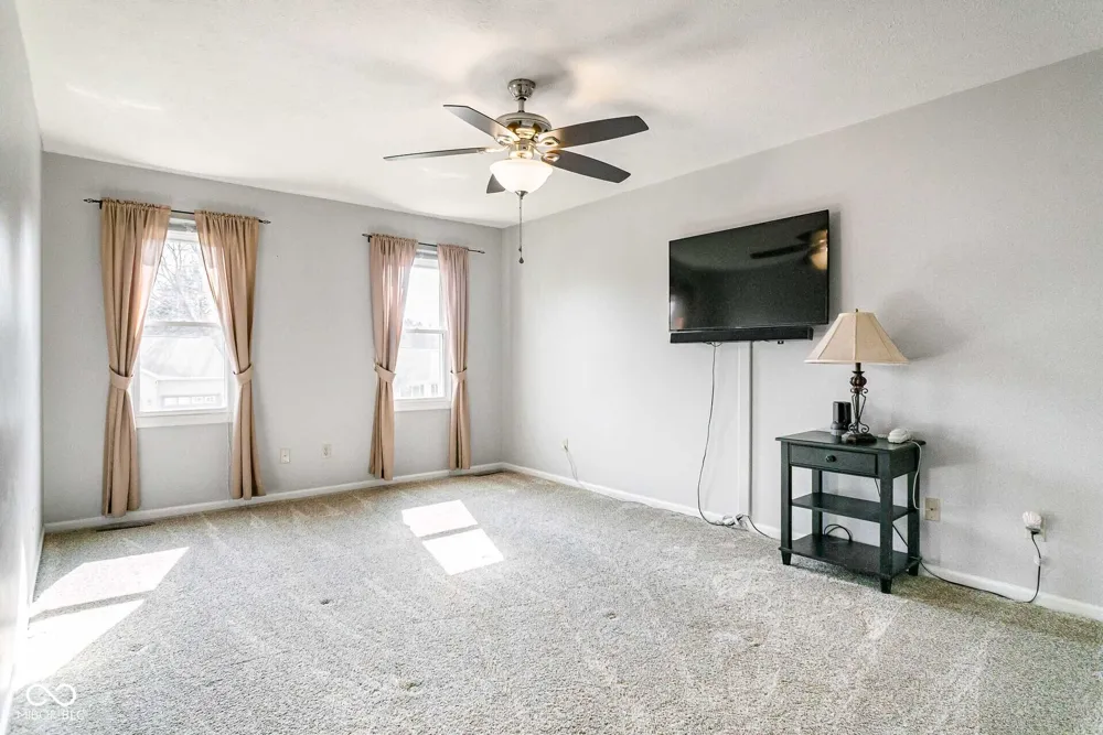 33883 Sumerset Lane New Carlisle, IN 46552