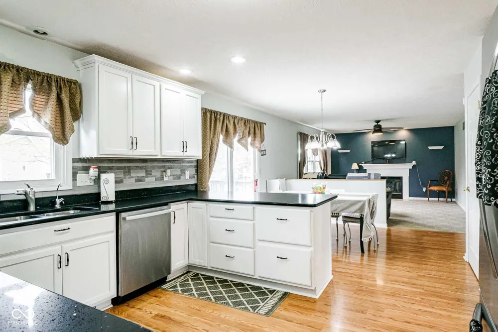 33883 Sumerset Lane New Carlisle, IN 46552