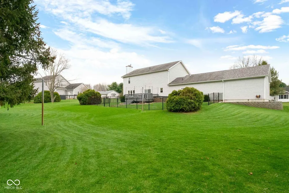 33883 Sumerset Lane New Carlisle, IN 46552