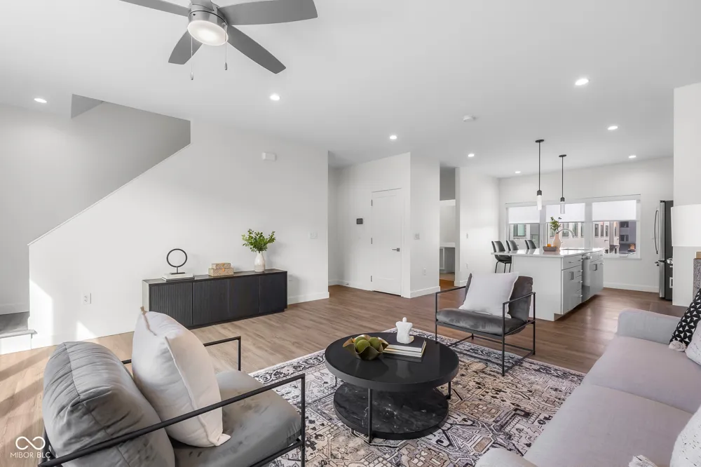 822 7th Street Columbus, IN 47201