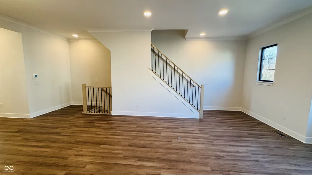 185 Midland Trace Loop Westfield, IN 46074