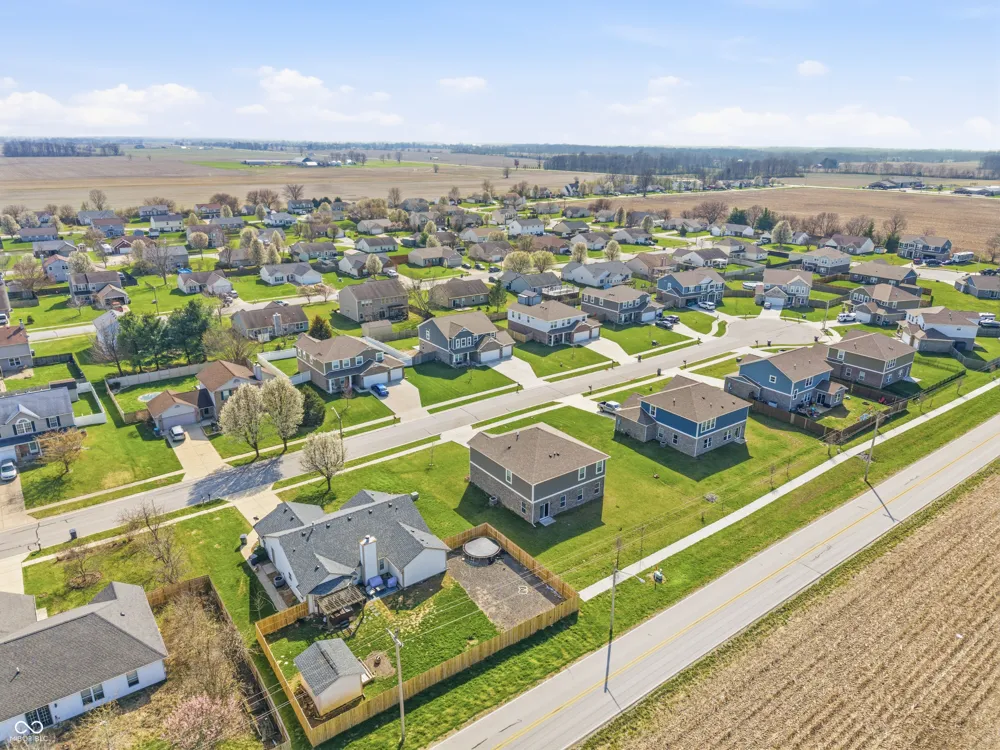 988 Belgium Boulevard Bargersville, IN 46106