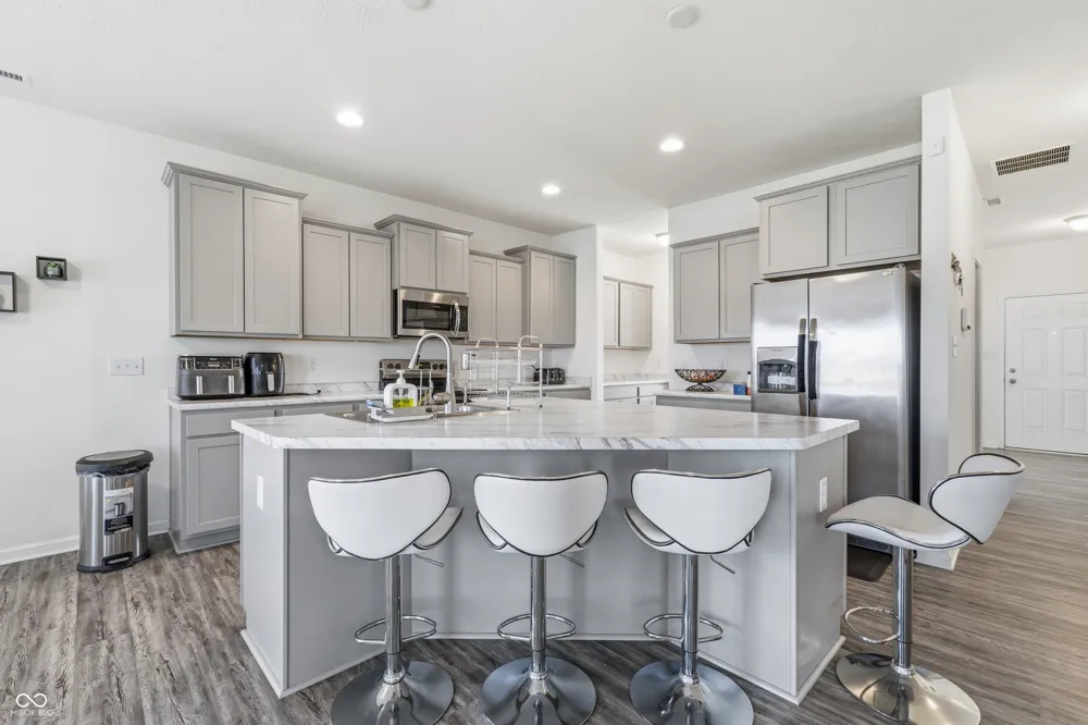 988 Belgium Boulevard Bargersville, IN 46106