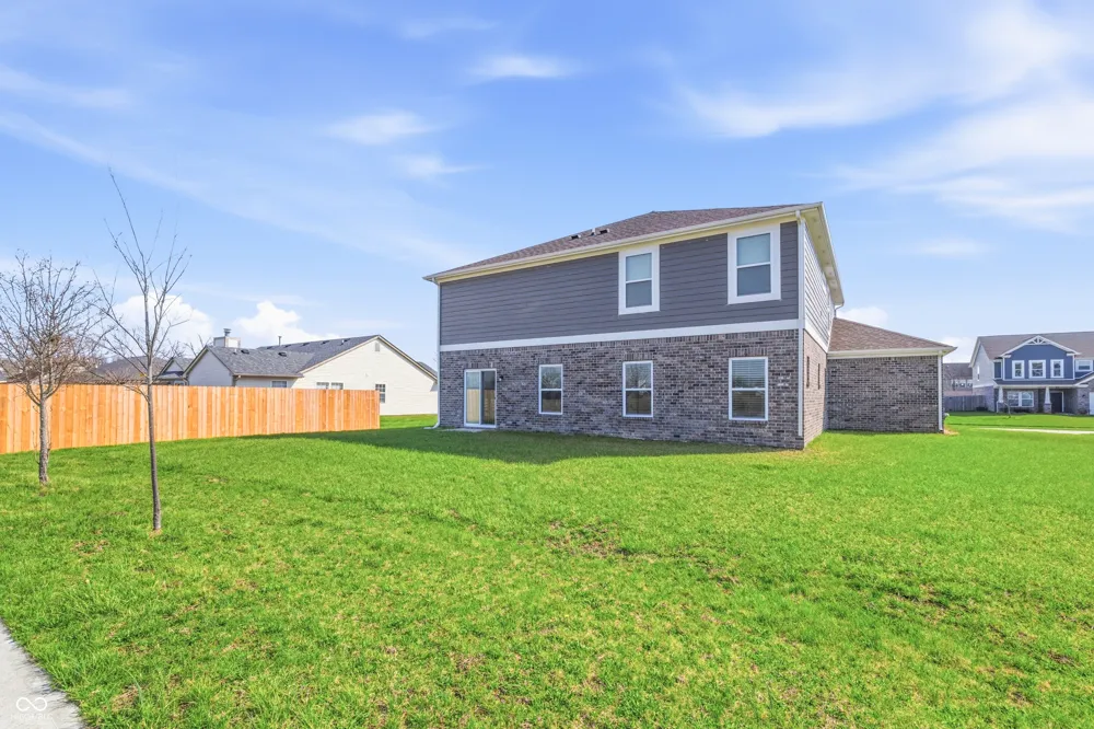 988 Belgium Boulevard Bargersville, IN 46106