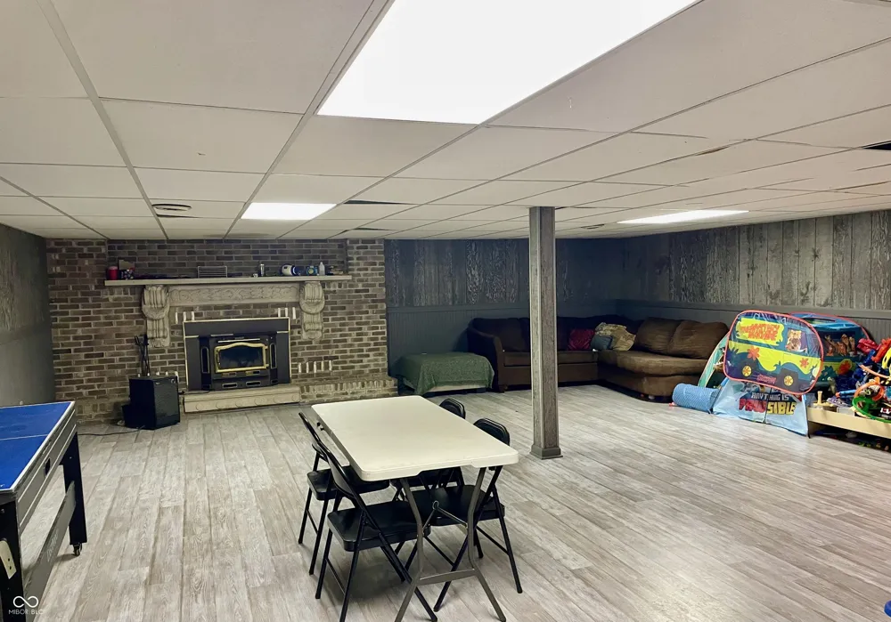 700 Albin Pond Road Greencastle, IN 46135