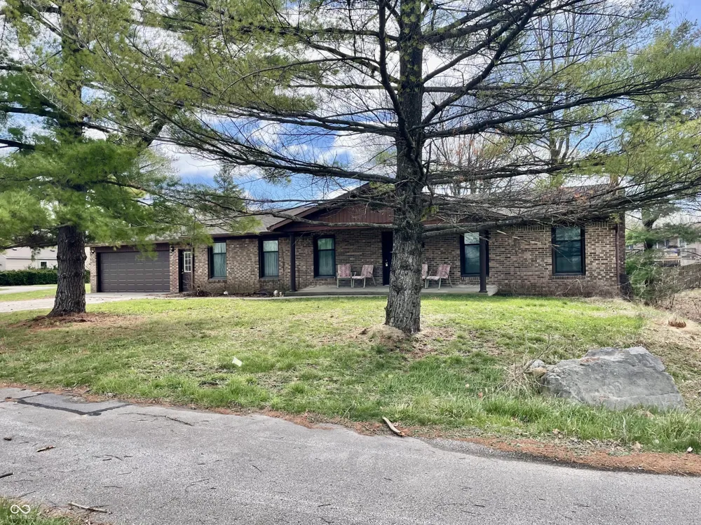 700 Albin Pond Road Greencastle, IN 46135