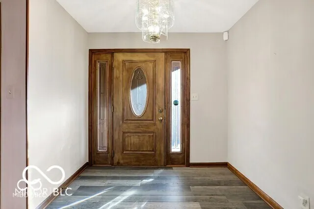 5272 Graham Road Whiteland, IN 46184