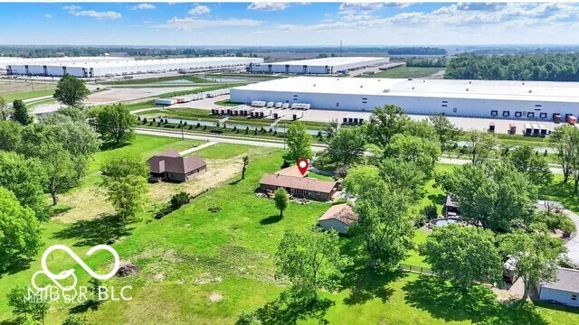 5272 Graham Road Whiteland, IN 46184