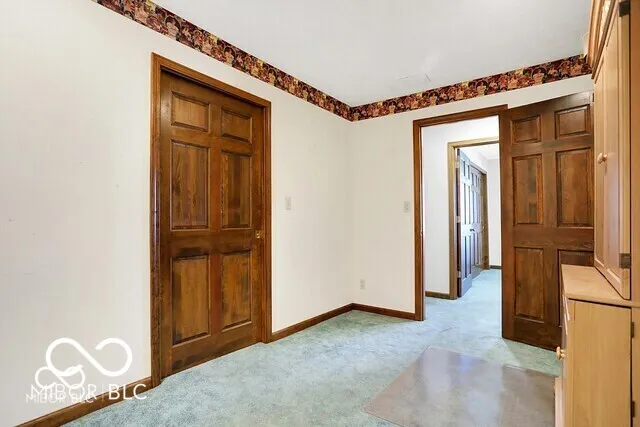 5272 Graham Road Whiteland, IN 46184