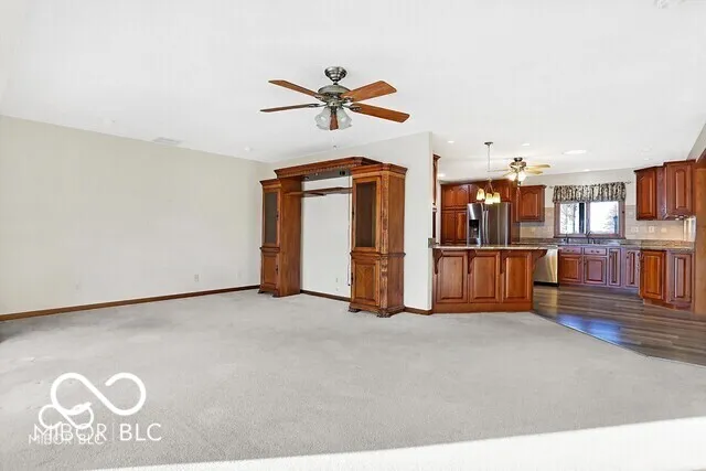 5272 Graham Road Whiteland, IN 46184