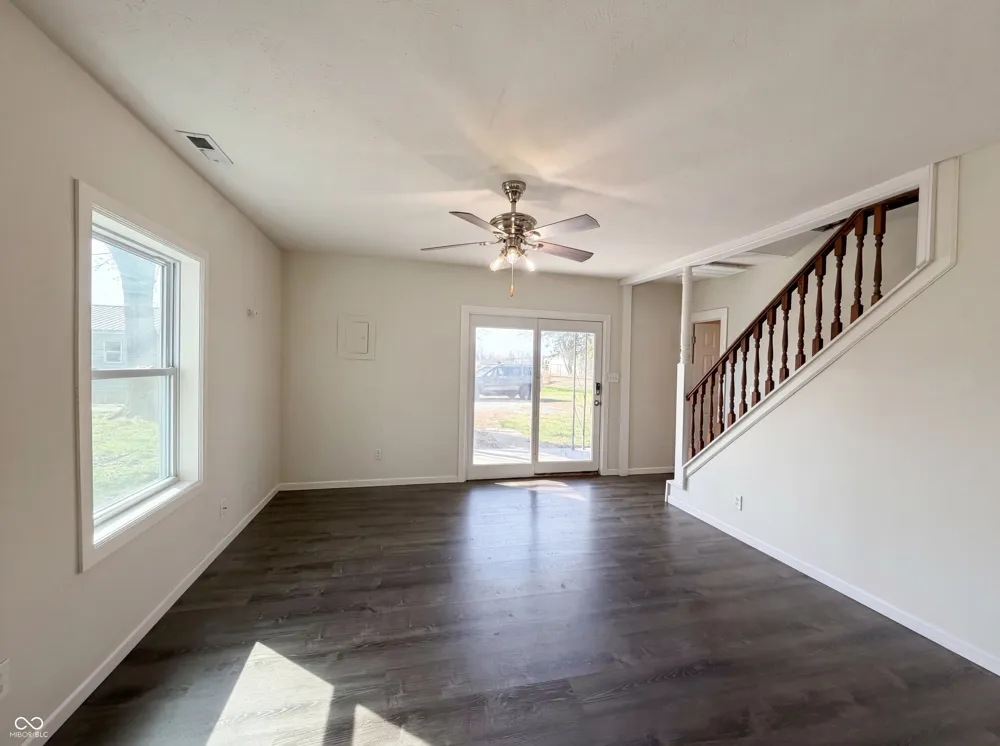 740 1/2 Main Street Tipton, IN 46072