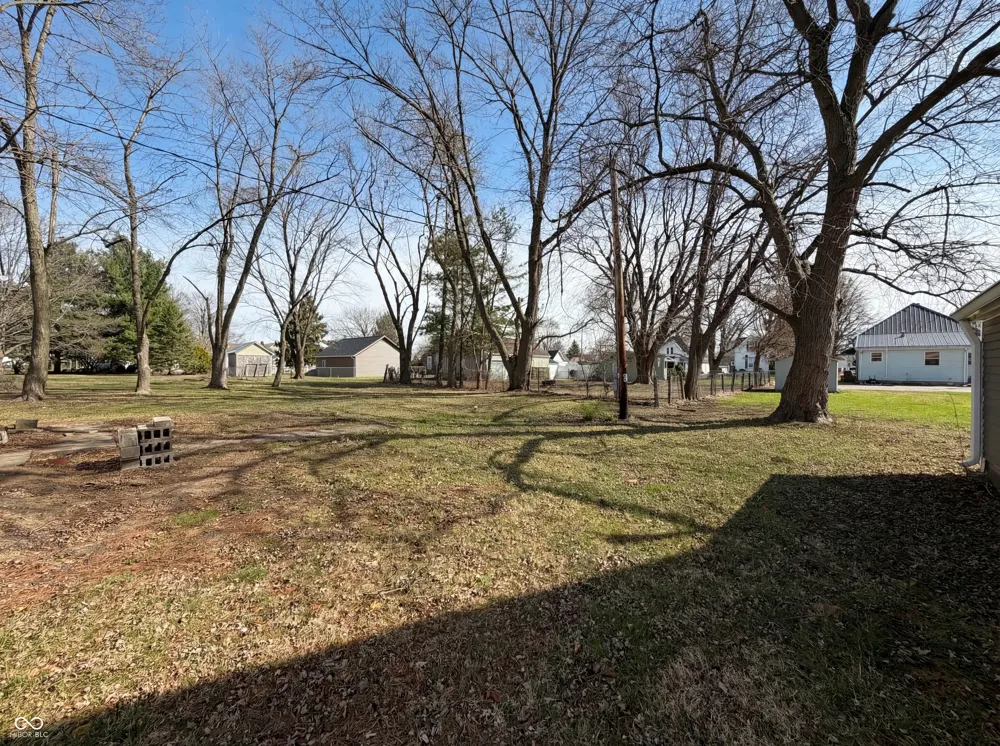 740 1/2 Main Street Tipton, IN 46072