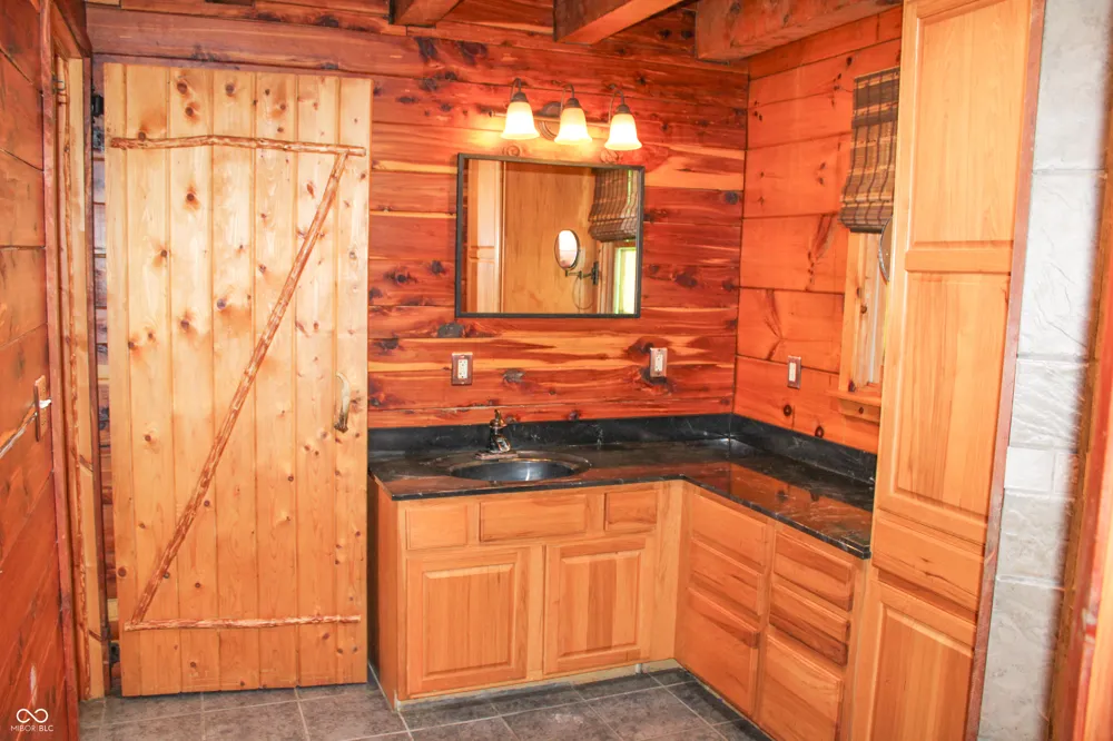 3570 E County Road 20 North Vernon, IN 47265