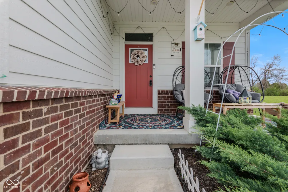 275 Bohicket Road Whiteland, IN 46184