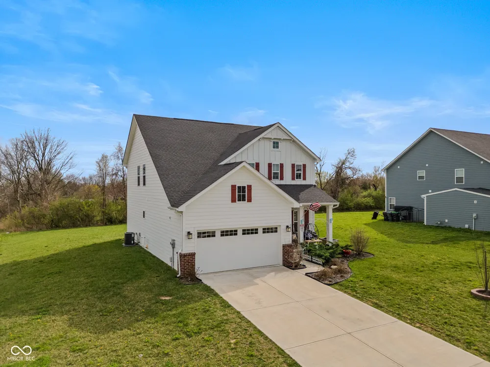 275 Bohicket Road Whiteland, IN 46184