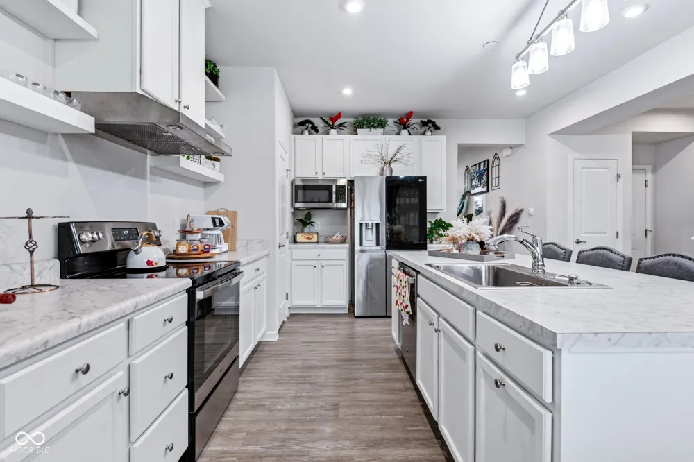 275 Bohicket Road Whiteland, IN 46184