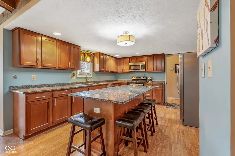 758 Stafford Road Plainfield, IN 46168