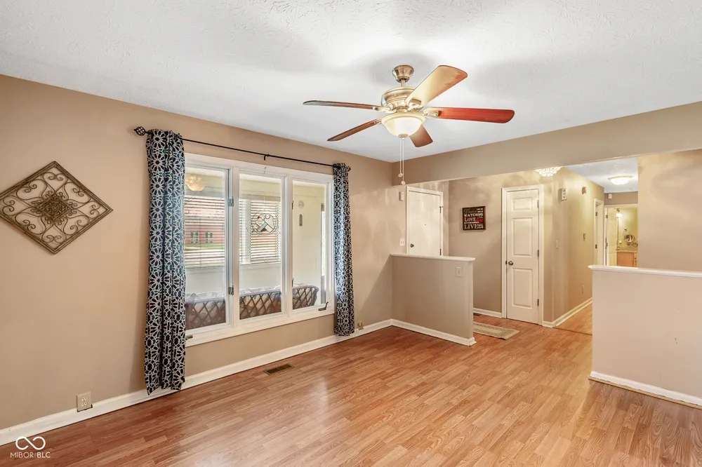 758 Stafford Road Plainfield, IN 46168