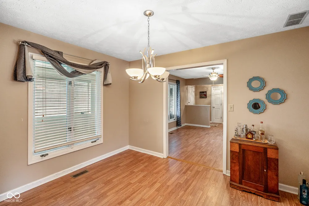 758 Stafford Road Plainfield, IN 46168