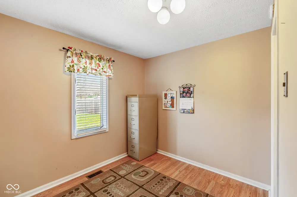 758 Stafford Road Plainfield, IN 46168