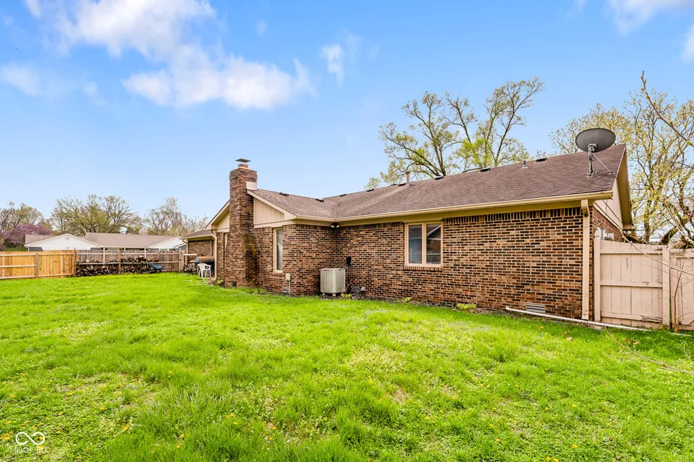 758 Stafford Road Plainfield, IN 46168