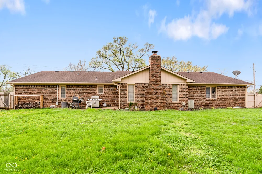 758 Stafford Road Plainfield, IN 46168