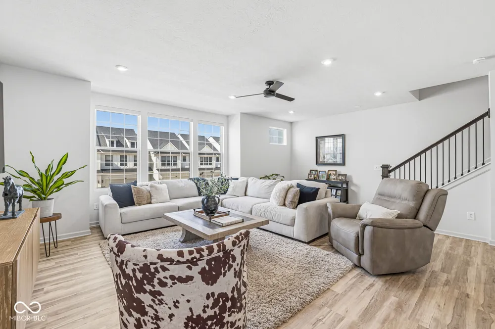 3267 Morab Drive Zionsville, IN 46077