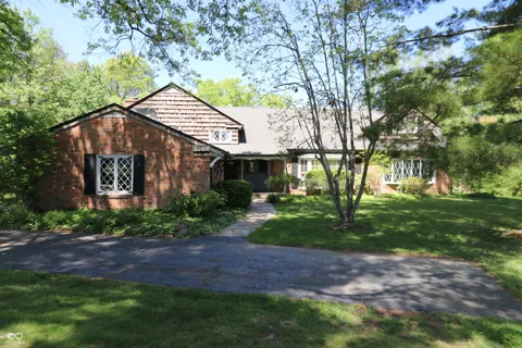 1 Crosstie Lane