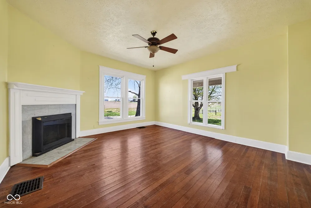 1198 S State Road 59 Rockville, IN 47872