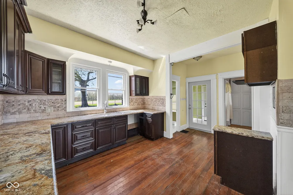 1198 S State Road 59 Rockville, IN 47872