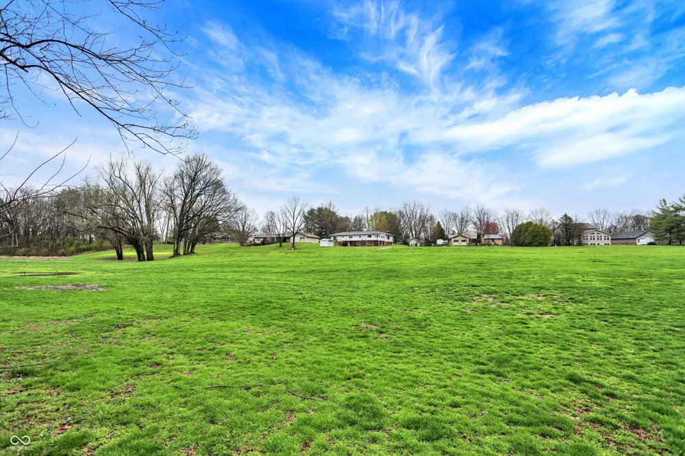 1609 Greenacres Drive Kokomo, IN 46901
