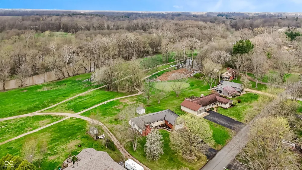 1609 Greenacres Drive Kokomo, IN 46901