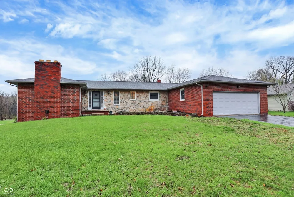 1609 Greenacres Drive Kokomo, IN 46901