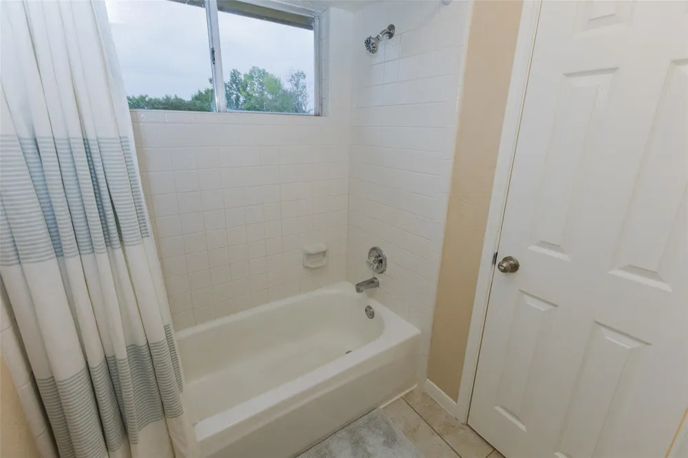 14602 Liscomb Drive Houston, TX 77084