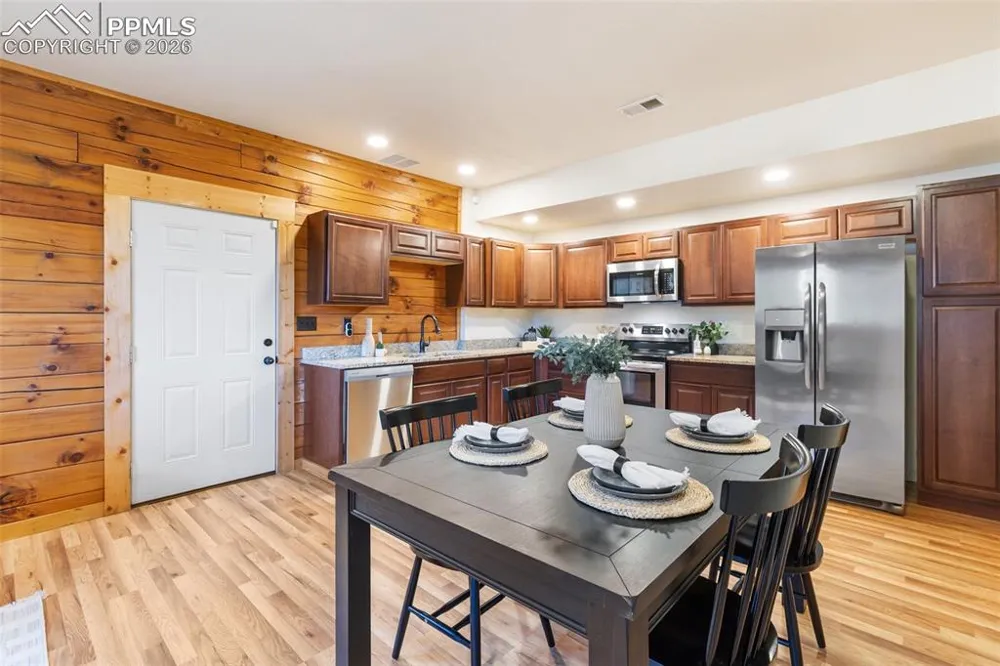60 Beaver Pond Road Divide, CO 80814