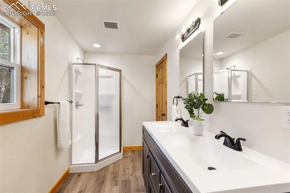 60 Beaver Pond Road Divide, CO 80814