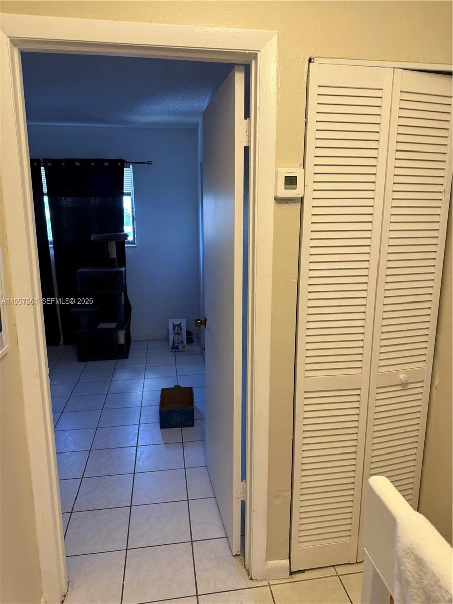 1298 W 51st Pl #D-29 Hialeah, FL 33012