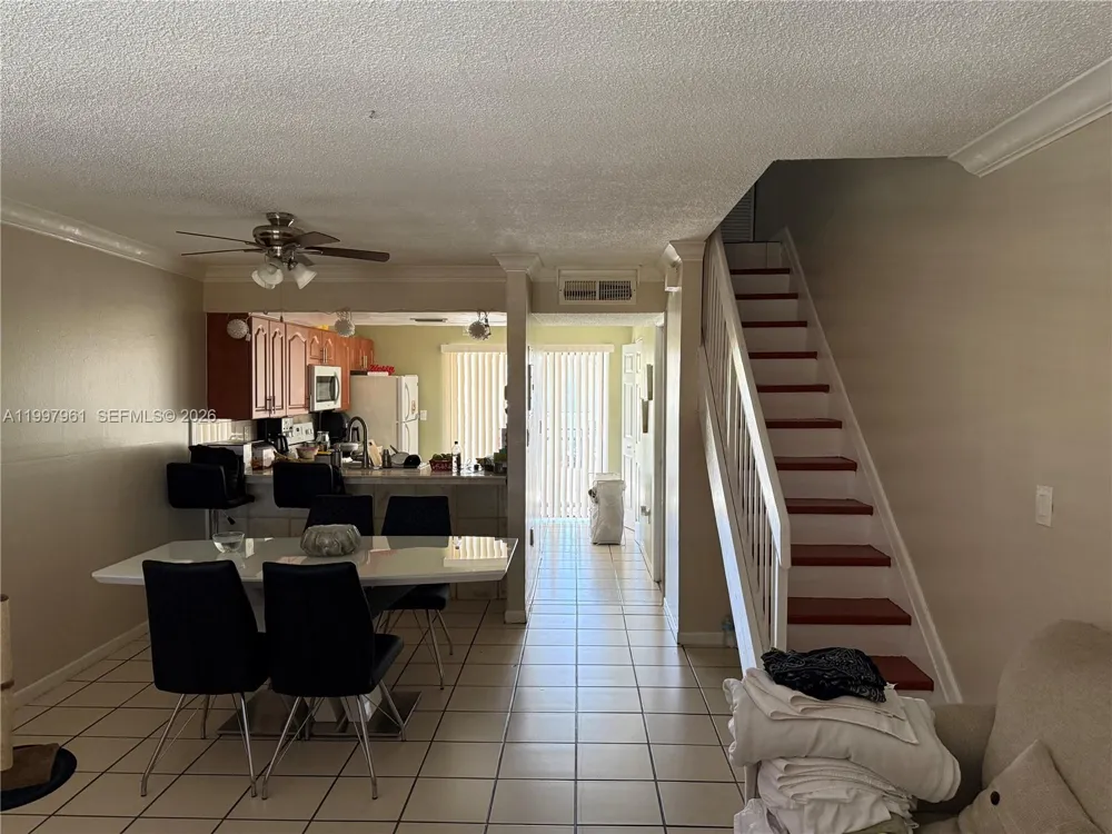 1298 W 51st Pl #D-29 Hialeah, FL 33012