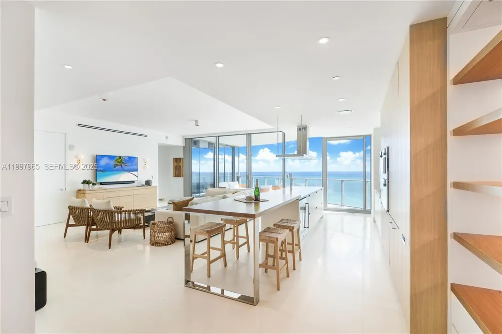 15701 Collins Ave #2302 Sunny Isles Beach, FL 33160