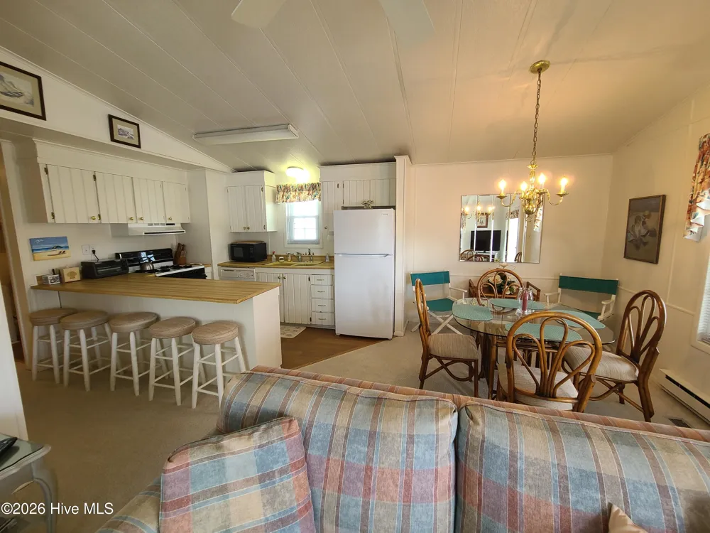 308 W Bogue Boulevard Atlantic Beach, NC 28512