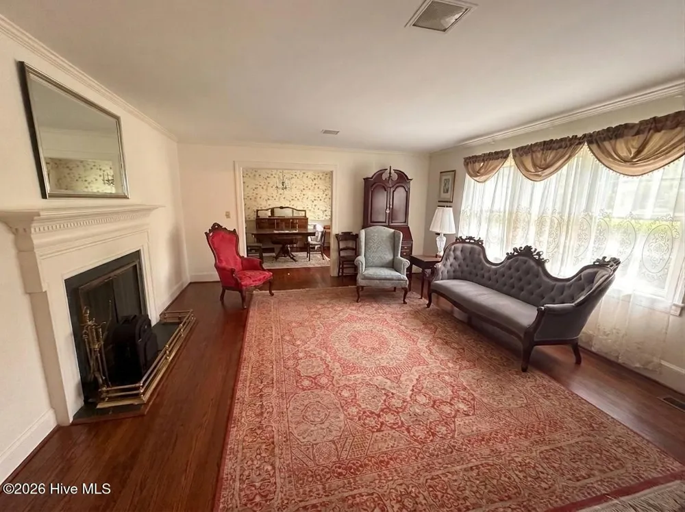 4068 Grimmersburg Street Farmville, NC 27828
