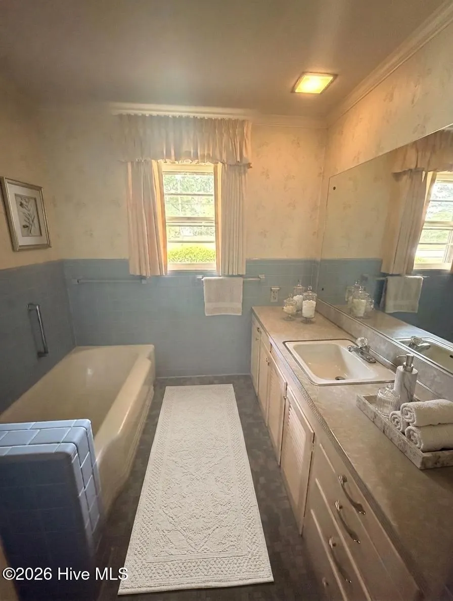 4068 Grimmersburg Street Farmville, NC 27828