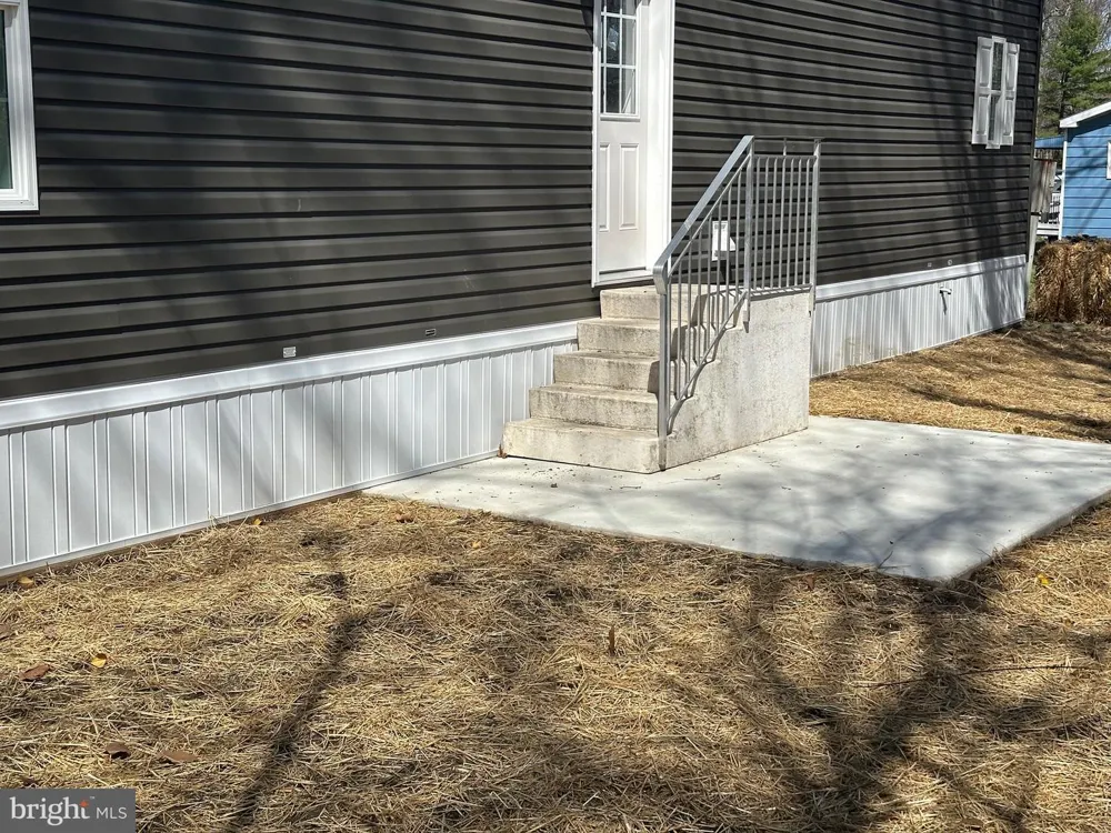 8 ASH LANE Quakertown, PA 18951