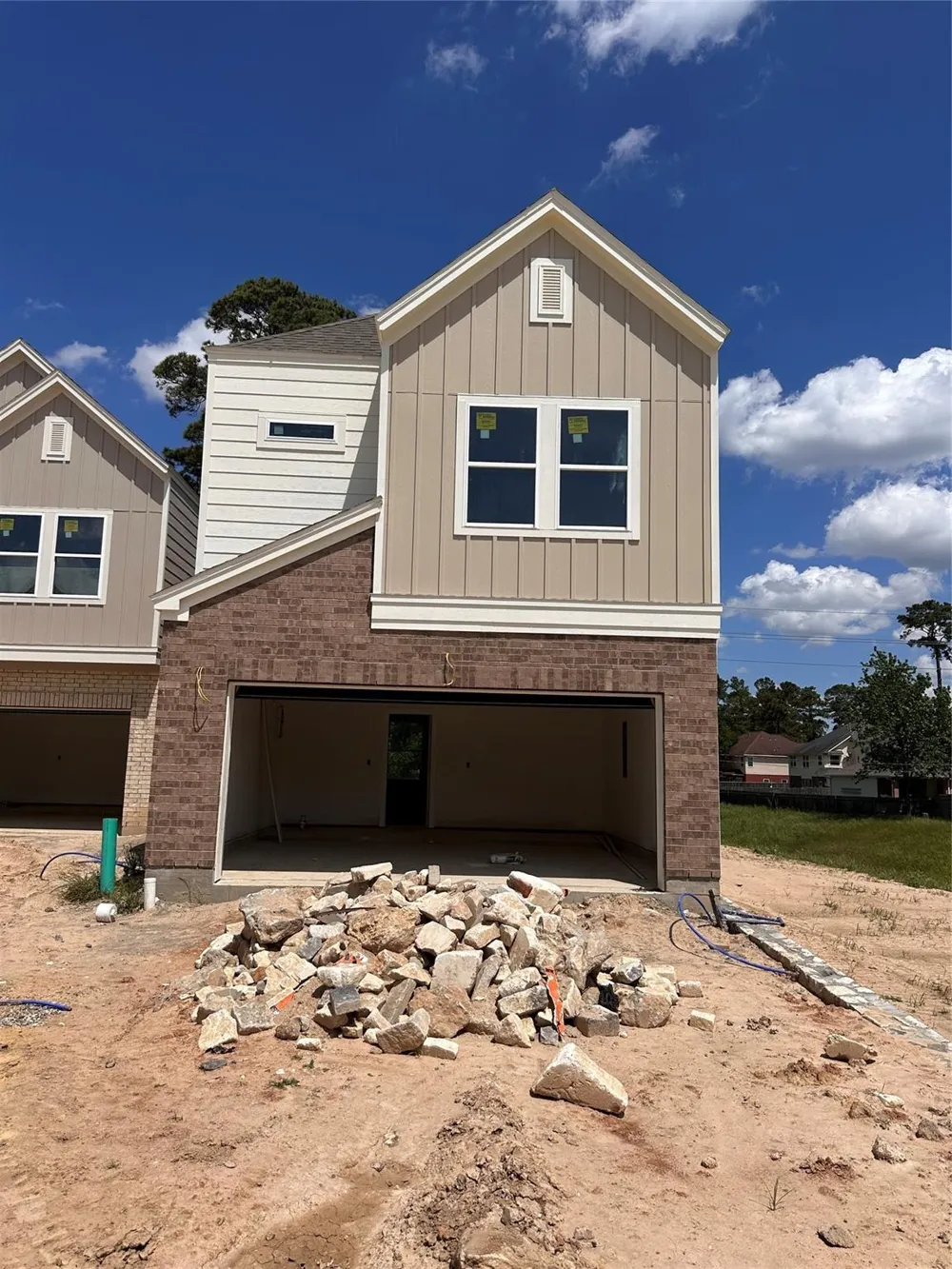6130 Auburn Lakes Drive #201 Spring, TX 77389