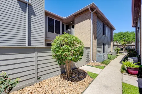 260 El Dorado Boulevard #307