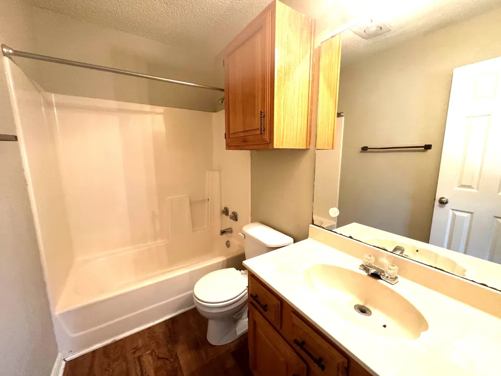 117 Quail Cove #A Lockhart, TX 78644