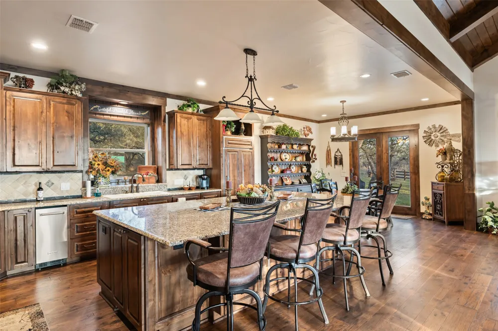 4827 Maenius Road Blanco, TX 78606