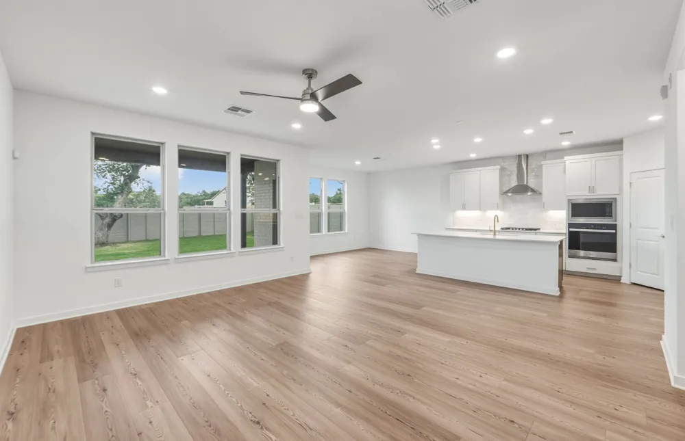 1816 Spring Mountain Cove Georgetown, TX 78628