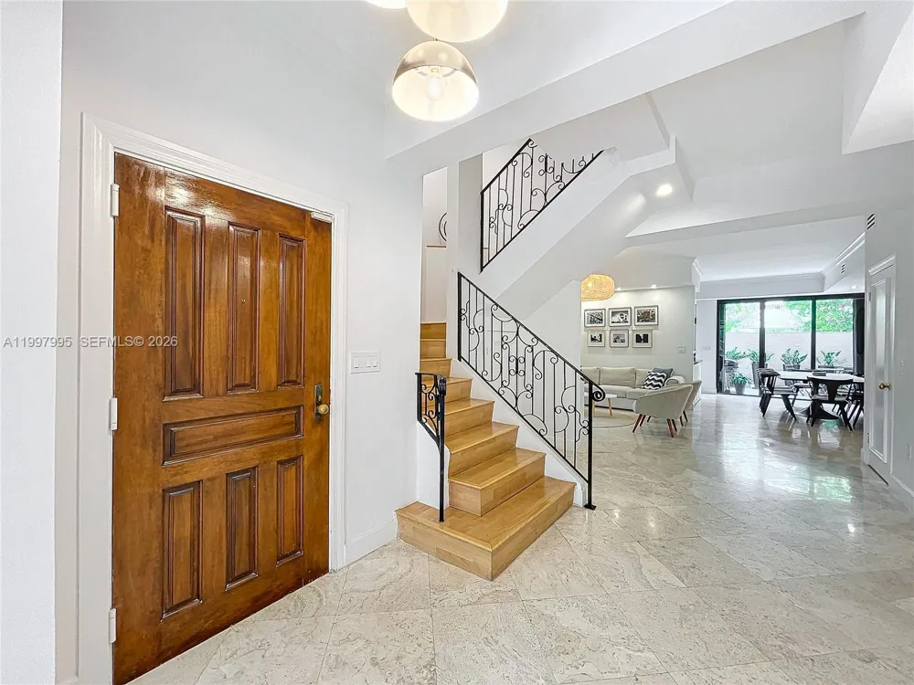 201 Crandon Blvd #163 Key Biscayne, FL 33149
