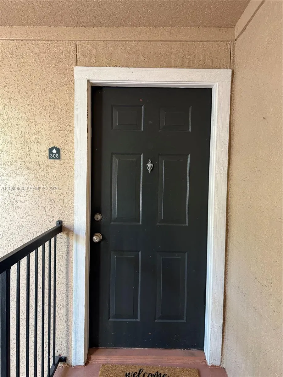 10670 SW 156th Pl #308 Miami, FL 33196